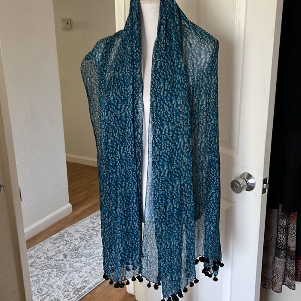L.K. Bennett Blouse. - Picture 7 of 7